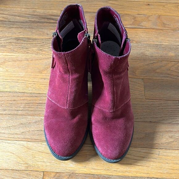 Womens’ American Eagle Outfitters Suede Ankle Boots Size 9 - Picture 1 of 7